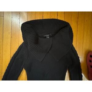 LUXE Arden B  100% Cashmere Thick Cable Black Sweater Small